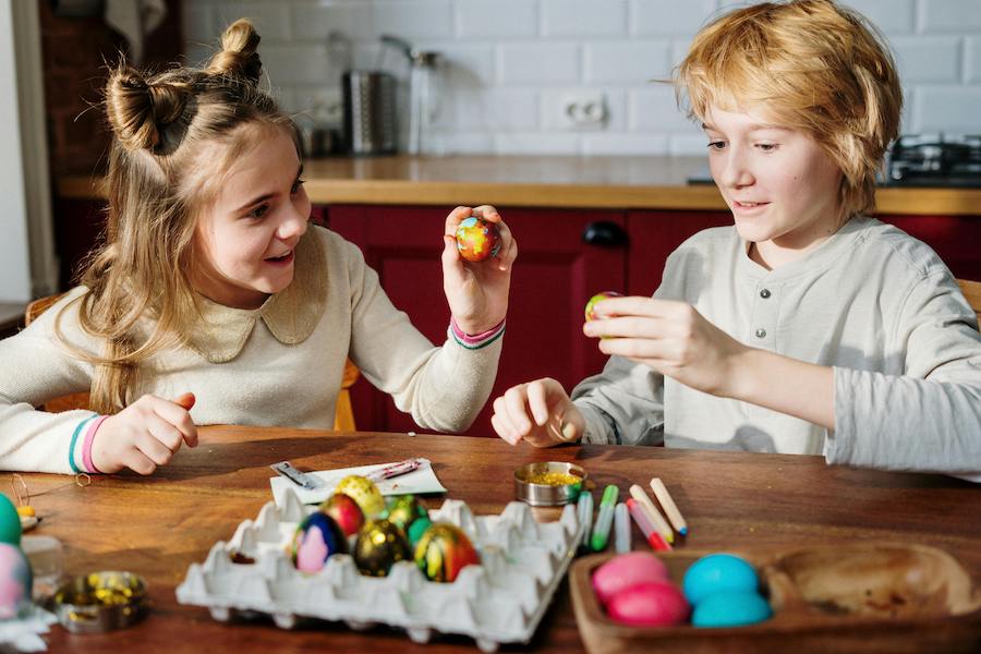 Photo by cottonbro studio: https://www.pexels.com/photo/childred-decorating-eggs-3972178/